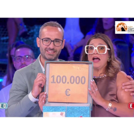 Ortona festeggia Tatiana Pace per i 100mila euro in gettoni d'oro a 