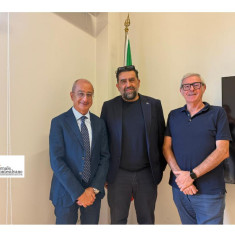 Francesco Delle Monache è il Direttore della UOC Reumatologia della ASL di Pescara
