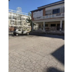 Pescara/San Donato, gravi atti vandalici davanti la casa delle associazioni