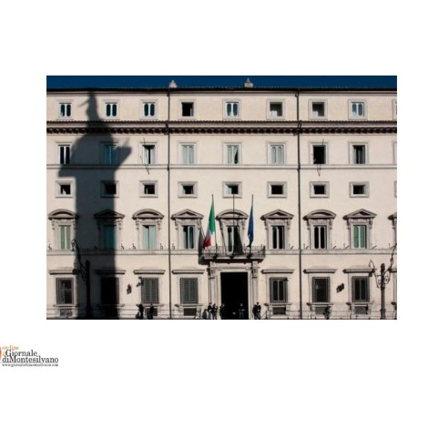 Fisco, la riforma “storica” del governo Meloni premia autonomi, evasori e banche. Perdono dipendenti, pensionati e consumatori