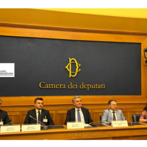 Piattaforma di intelligenza artificiale per le politiche pubbliche presentata alla Camera dei Deputati