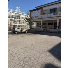 Pescara/San Donato, gravi atti vandalici davanti la casa delle associazioni