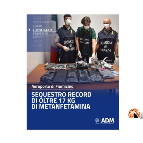 Sequestro record a Fiumicino: 17 kg di metanfetamina in cristalli