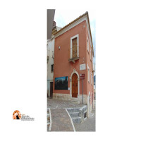 Tocco da Casauria. Casa 