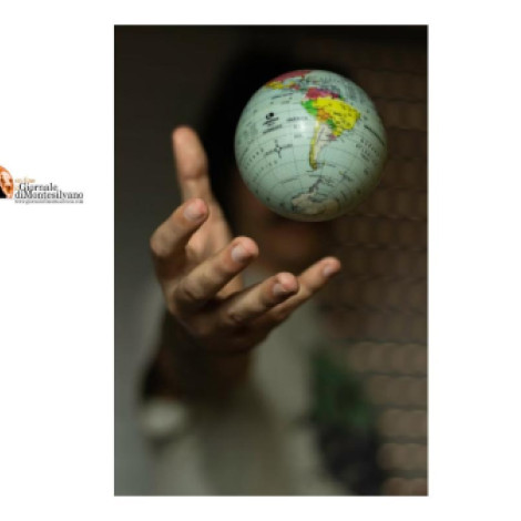 Echi di un mondo in transizione: geopolitica, urne e giudici tra Europa, Americhe e Medio Oriente