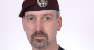 Crisi. Ex parà si toglie la vita sotto il monumento dei caduti ad El Alamein