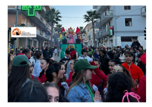 Carnevale a Ortona, hanno sfilato 8 carri