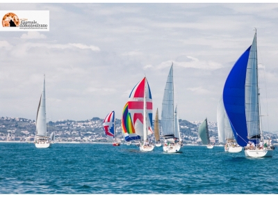 Domenica la veleggiata al Festival dannunziano “Io l'onda in misura conduco”