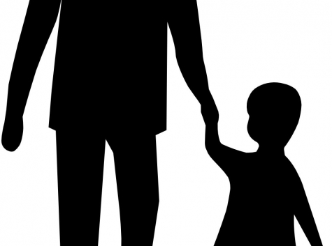 Facevano prostituire la figlia bambina per 25 euro.