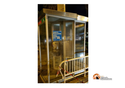 Mettete dei defibrillatori nelle vostre cabine telefoniche!