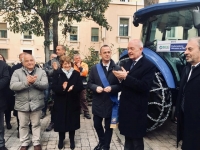 Pescara. Uno spazzaneve per la provincia.