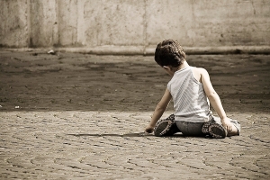 Studio Banca d'Italia: un bambino su 10 in povertà assoluta