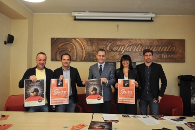 Chieti. Corso Marrucino si trasforma in un’enorme pasticceria all’aperto.
