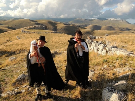 Zampognari abruzzesi