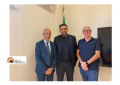    In foto, Francesco Delle Monache tra il Direttore Generale Vero Michitelli ed il Direttore Sanitario aziendale Rossano Di Luzio.