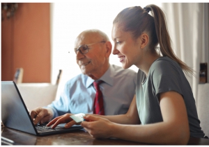 Pescara, voucher per famiglie e percorsi formativi per assistenti familiari. Ecco come.