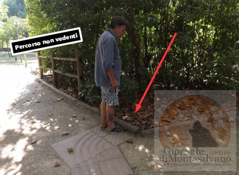 Gabriele Bettoschi, Dog Village, mostra i limiti del percorso per non vedenti