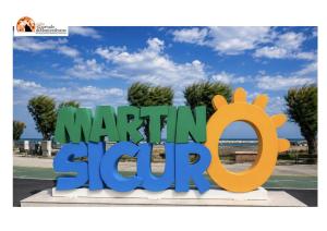 Martinsicuro, installato il nuovo punto selfie sul Lungomare Nord
