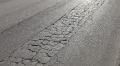 Casalincontrada. Passeggiata per via Brecciarola di cittadini e politici