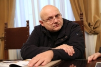Gian Ruggero Manzoni curatore della mostra