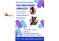 L'Aquila/Brusaferro all'accademia scienze. Dissenso e flash mob dei nogreenpass: questo premio ci indigna