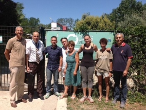 dog village con i volontari e assessore Vaccaro