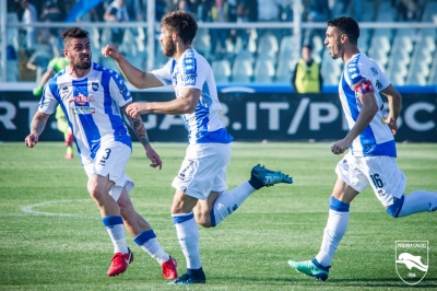 Esulta Mancuso per la tripletta