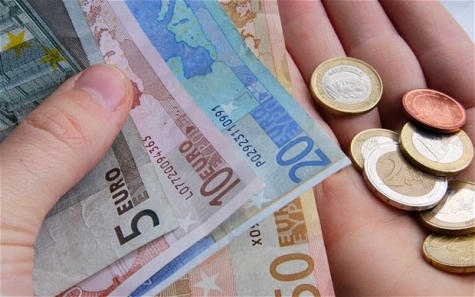 Bankitalia: prestiti febbraio +0,6%