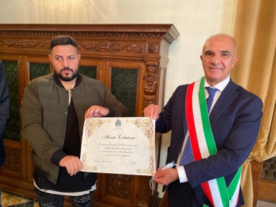 Pescara, fece arrestare uno scippatore, riconoscimento ad Alessio Colaiocco