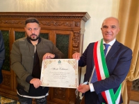 Pescara, fece arrestare uno scippatore, riconoscimento ad Alessio Colaiocco
