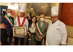 Pino Finamore Sindaco Villa Santa Maria e Pres. Cuochi dìAbruzzo-Chieti           Domenico Di Nucci Vice Pres.Chieti -Cinzia Di vincenzo Funz. Prefettura Chieti, Diego Ferrara sindaco di Chieti - Santino Strizzi - Chef -Vice Pres. Cuochi D’Abruzzo