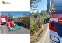 Moscufo, conducente incastrato nelle lamiere