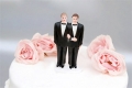 Roma. Raggi celebra primo matrimonio gay