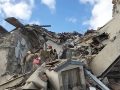 Terremoto: migranti africani vanno in zona terremoto per aiutare i sopravvissuti