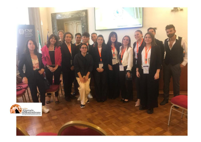 Nelle foto, gli studenti teramani l'anno scorso a Roma e la presentazione del torneo all'Aquila 