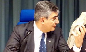 Luciano D'Alfonso presidente regione Abruzzo