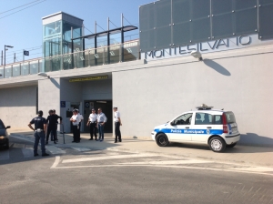 Montesilvano. Commercio abusivo, controlli interforze alla stazione