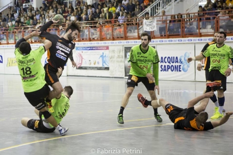 Pallamano. Poule d’Ammissione: impresa del Città Sant’Angelo, contro Pressano è sfida decisiva per un posto nei Play-Off Scudetto