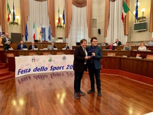 Stella di Bronzo Coni a Enio Remigio per meriti sportivi