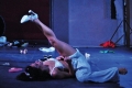 Garbage girls. La danza contemporanea volteggia tra i rifiuti