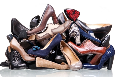 Colonnella, beccata ladra di scarpe. Tronchesine sequestrate