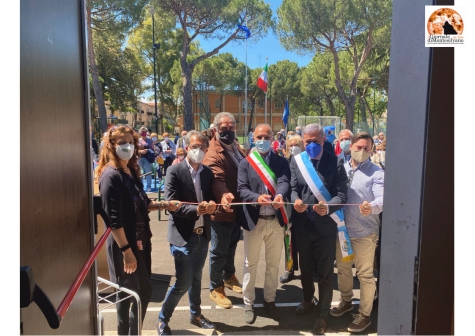Pescara, inaugurato centro sciale in Via Rio Sparto