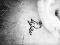 Helix tattoo, la nuova tendenza che spopola su Instagram