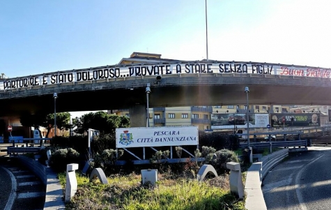 lo striscione