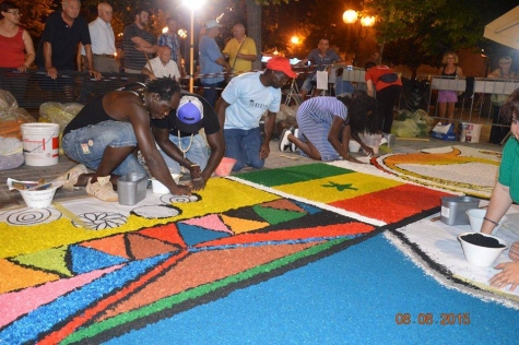 Giulianova, l'infiorata celebra i successi con il Senegal