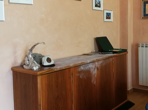 sala giunta luogo dove era posizionato televisore.