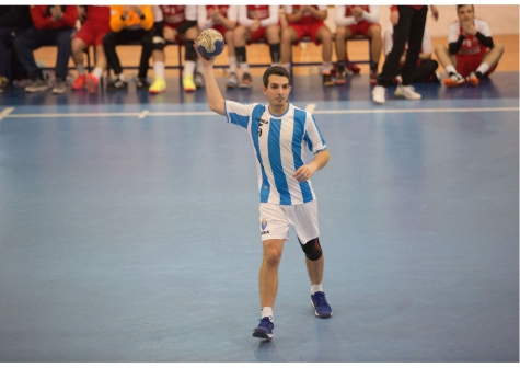 Pallamano, Pescara Ogan al Pala Giovanni Paolo II con HC