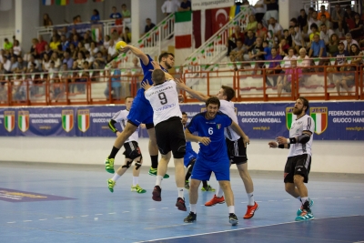 Pallamano. Pharmapiù Sport Città Sant’Angelo regalo per la città