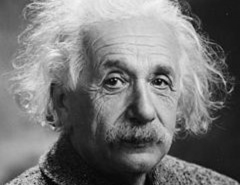 Dio non gioca a dadi...