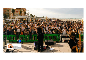 Sunny People Festival: dal 22 al 24 maggio 2026 torna a Roseto degli Abruzzi la terza edizione che anticipa l’estate